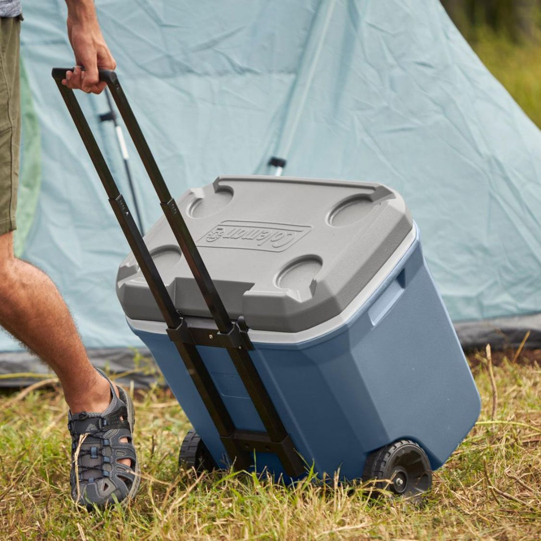Coleman Hard Rolling Cooler, with Handle, 61.5 L, Blue