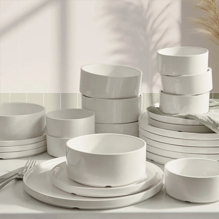 Safdie Cindy 24-Piece Porcelain Dinnerware Set
