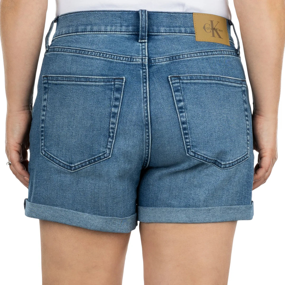 Calvin Klein - Pantalon court en denim