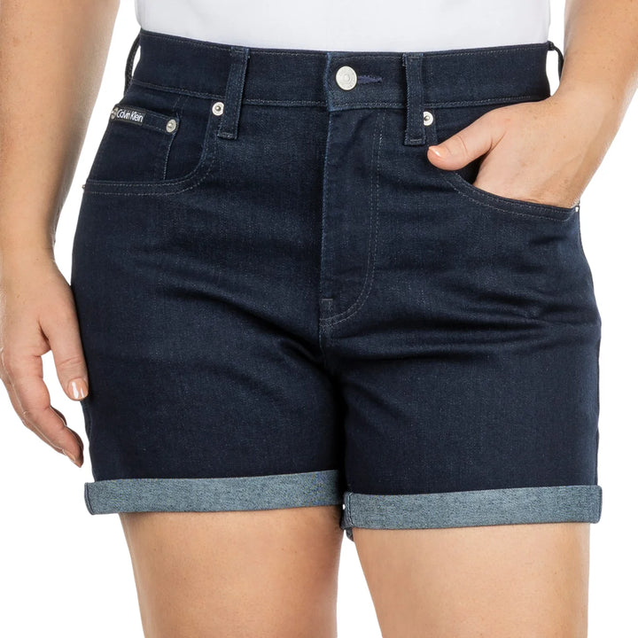 Calvin Klein - Pantalon court en denim