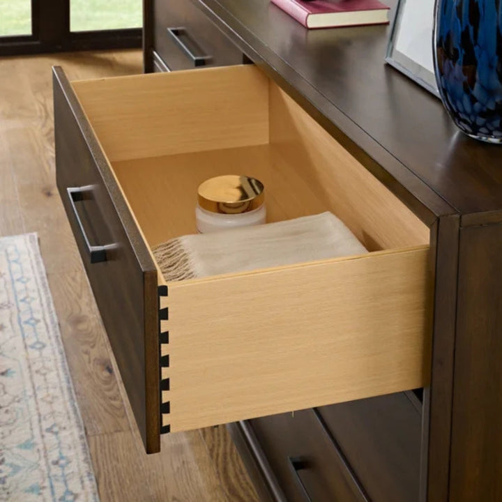 Glendale Heights - 6-Drawer Dresser