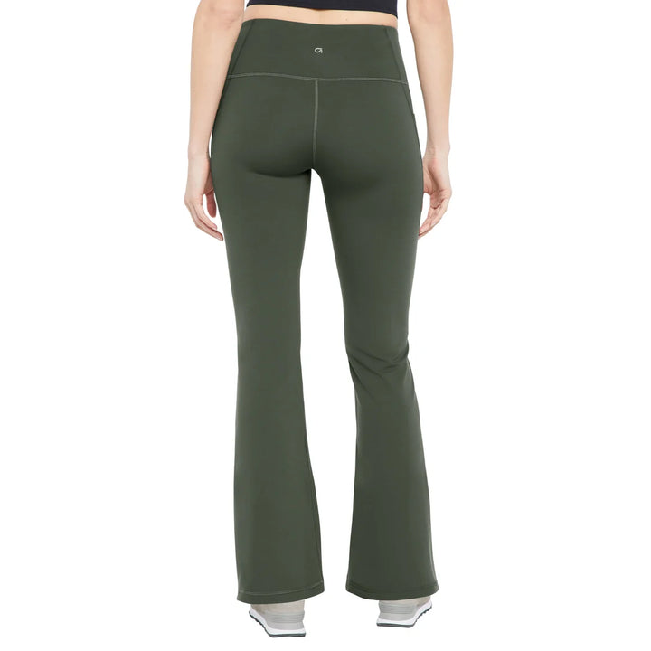 GapFit - Pantalon évasé