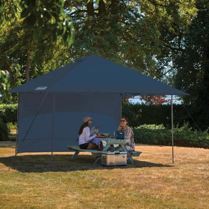 Coleman - Abri de 4 m x 4 m avec paroi d'ombrage Oasis