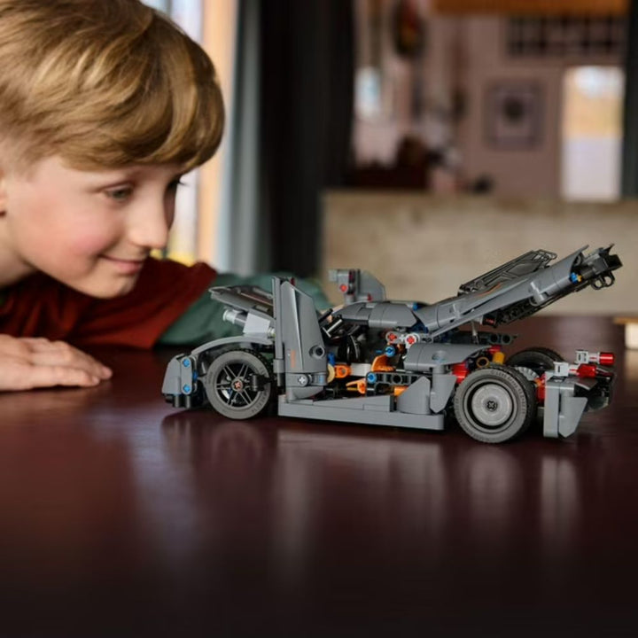 LEGO Technic - L’hypervoiture Koenigsegg Jesko Absolut grise - 42173