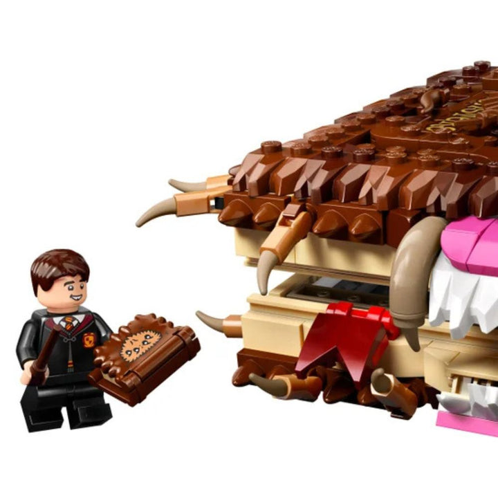 LEGO Harry Potter - Le Monstrueux Livre des Monstres qui Mord - 76449