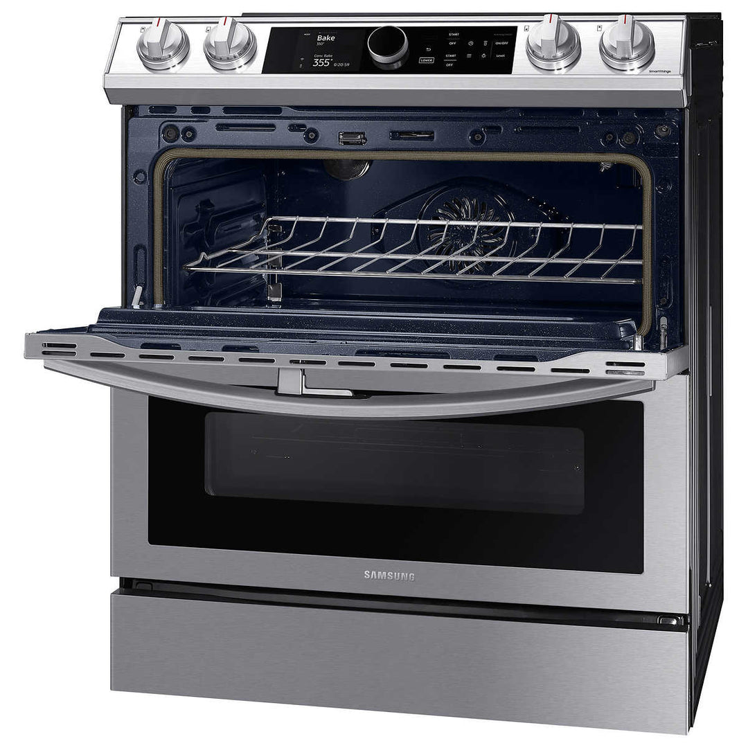 Samsung - Cuisinière électrique 30 po de 6,3 pi³ - Flex Duo - AirFryer
