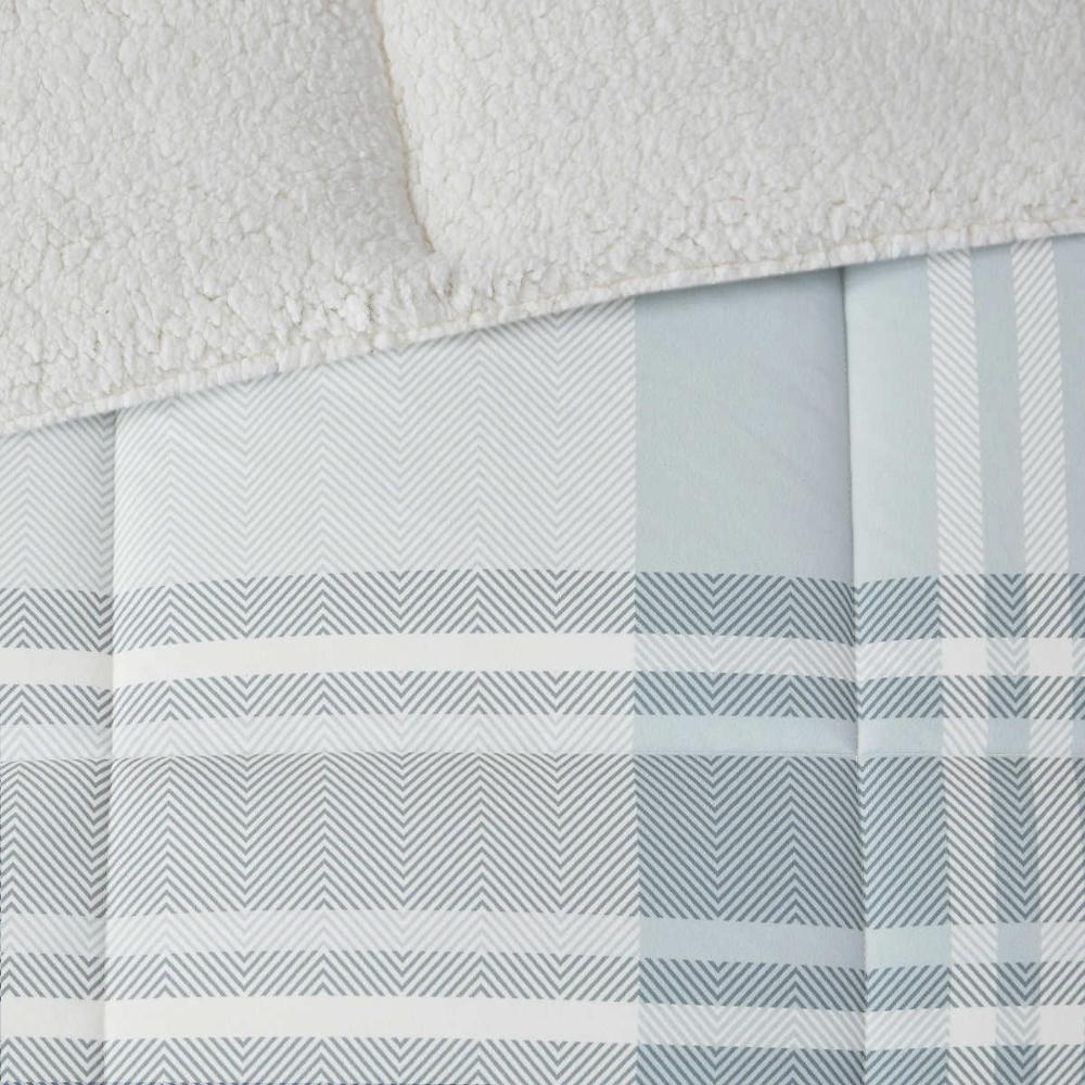 Woolrich Deep River 4-Piece Comforter Set